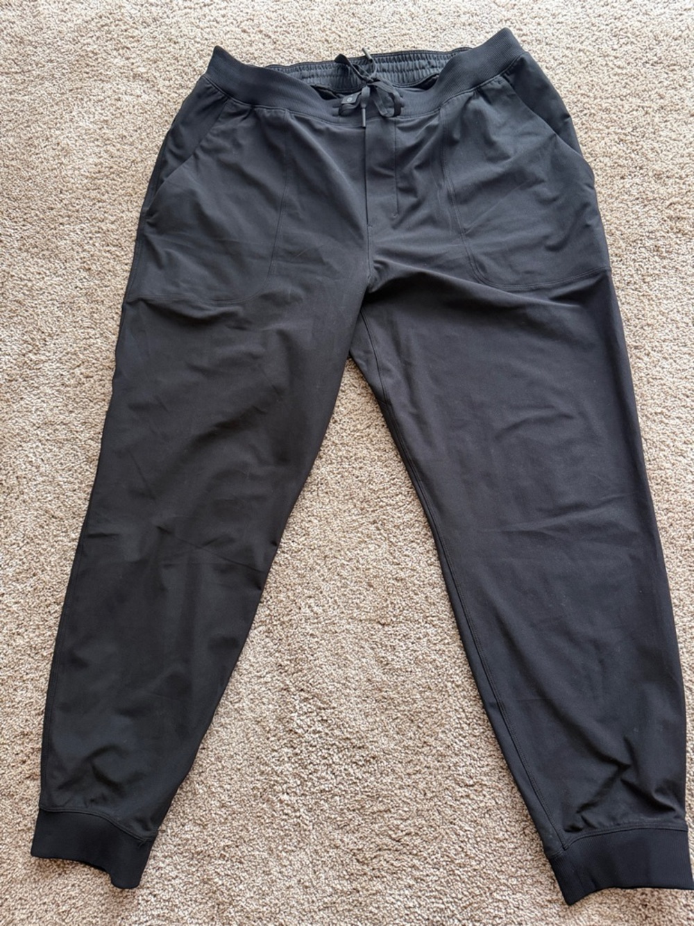 lululemon athletica Men's Black Jogger Pants - ABC Warpstreme Jogger
Regular